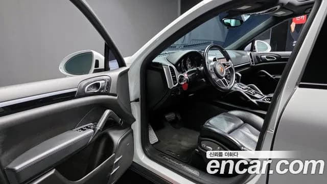 2017 Porsche New Cayenne 3.0 Diesel Platium Edition Sold VIN WP1AF2928HLA30469 – photo 18 2017 Porsche New Cayenne 3.0 Diesel Platium Edition Sold VIN WP1AF2928HLA30469 – photo 18