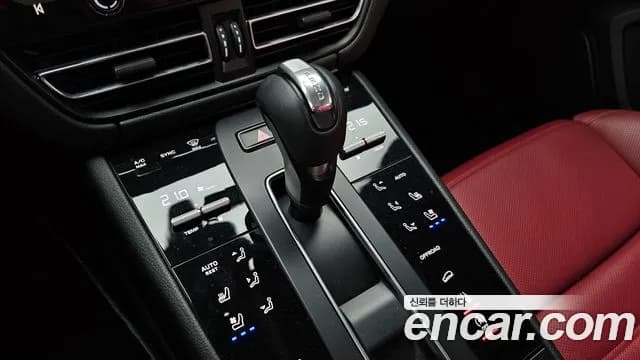 2022 Porsche Macan 2.9 GTS Sold VIN WP1AF2958NLB45126 – photo 17 2022 Porsche Macan 2.9 GTS Sold VIN WP1AF2958NLB45126 – photo 17