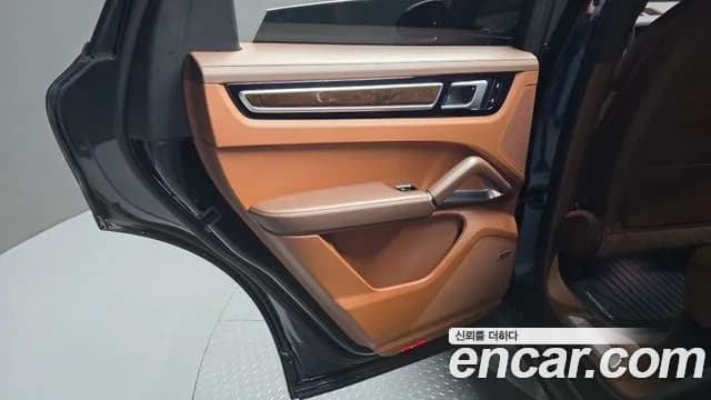 2020 Porsche Cayenne (PO536) 4.0 Turbo Sold VIN WP1AF29Y7LDA57105 – undercarriage 2020 Porsche Cayenne (PO536) 4.0 Turbo Sold VIN WP1AF29Y7LDA57105 – undercarriage