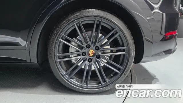 2020 Porsche Cayenne (PO536) 4.0 Turbo Sold VIN WP1AF29Y7LDA57105 – photo 26 2020 Porsche Cayenne (PO536) 4.0 Turbo Sold VIN WP1AF29Y7LDA57105 – photo 26
