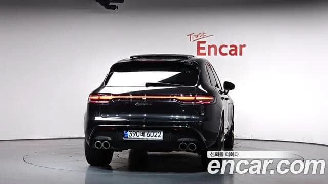 2023 Porsche Macan 2.9 S Sold VIN WP1AG2954PLB52574 – photo 19 2023 Porsche Macan 2.9 S Sold VIN WP1AG2954PLB52574 – photo 19
