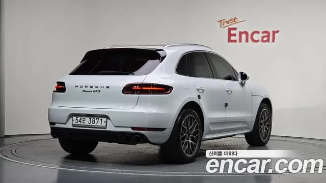 2018 Porsche Macan 3.0 GTS Sold VIN WP1AG2955JLB63123 – odometer reading 2018 Porsche Macan 3.0 GTS Sold VIN WP1AG2955JLB63123 – odometer reading