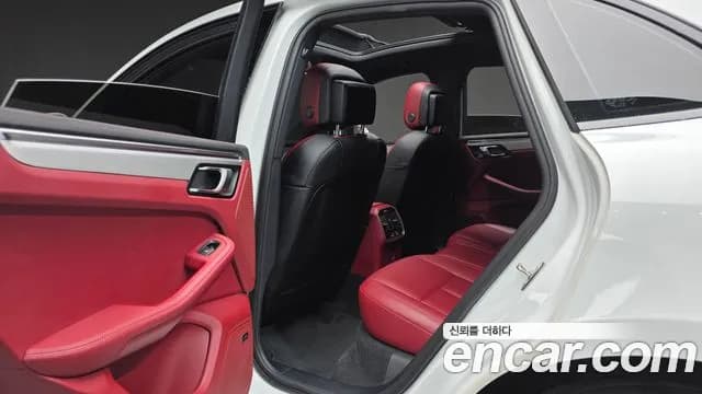 2023 Porsche Macan 2.9 S Sold VIN WP1AG295XPLB51283 – trunk area 2023 Porsche Macan 2.9 S Sold VIN WP1AG295XPLB51283 – trunk area