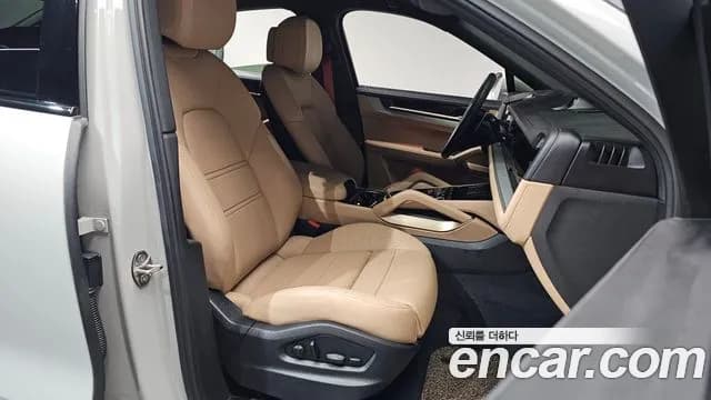 2024 Porsche Cayenne (PO536) 3.0 Coupe Sold VIN WP1BA29Y0RDA58852 – photo 17 2024 Porsche Cayenne (PO536) 3.0 Coupe Sold VIN WP1BA29Y0RDA58852 – photo 17