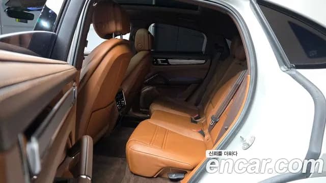 2023 Porsche Cayenne (PO536) 3.0 COUPE PLATINUM EDITION Sold VIN WP1BA29Y1PDA38462 – interior seats 2023 Porsche Cayenne (PO536) 3.0 COUPE PLATINUM EDITION Sold VIN WP1BA29Y1PDA38462 – interior seats