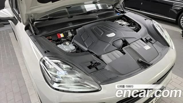 2022 Porsche Cayenne (PO536) 3.0 Coupe Sold VIN WP1BA29Y2NDA66171 – photo 11 2022 Porsche Cayenne (PO536) 3.0 Coupe Sold VIN WP1BA29Y2NDA66171 – photo 11