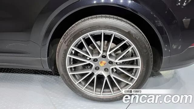 2022 Porsche Cayenne (PO536) 3.0 Coupe Sold VIN WP1BA29Y2NDA67286 – photo 28 2022 Porsche Cayenne (PO536) 3.0 Coupe Sold VIN WP1BA29Y2NDA67286 – photo 28