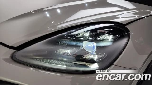 2021 Porsche Cayenne (PO536) 3.0 Coupe Sold VIN WP1BA29Y5MDA63408 – photo 16 2021 Porsche Cayenne (PO536) 3.0 Coupe Sold VIN WP1BA29Y5MDA63408 – photo 16