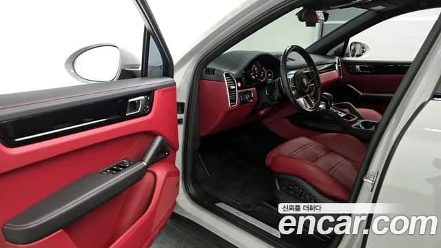 2022 Porsche Cayenne (PO536) 3.0 Coupe Sold VIN WP1BA29Y6ND401987 – engine bay 2022 Porsche Cayenne (PO536) 3.0 Coupe Sold VIN WP1BA29Y6ND401987 – engine bay