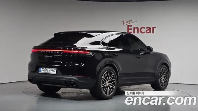 2025 Porsche Cayenne (PO536) 3.0 Coupe Sold VIN WP1BA29Y6SDA55198 – exterior detail 2025 Porsche Cayenne (PO536) 3.0 Coupe Sold VIN WP1BA29Y6SDA55198 – exterior detail