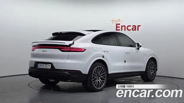 2021 Porsche Cayenne (PO536) 3.0 E-Hybrid Coupe Sold VIN WP1BE29YXMDA71119 – interior seats 2021 Porsche Cayenne (PO536) 3.0 E-Hybrid Coupe Sold VIN WP1BE29YXMDA71119 – interior seats