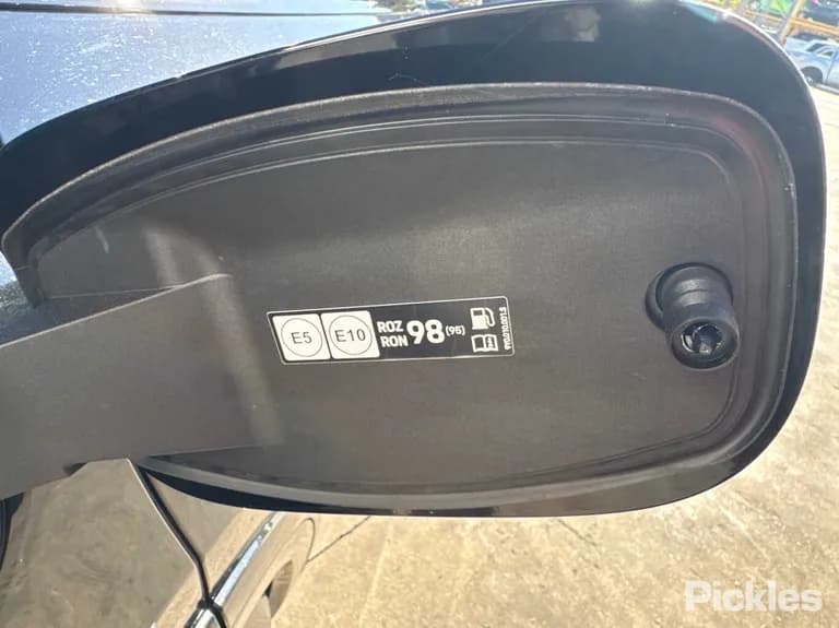 2025 Porsche Cayenne Used VIN WP1ZZZ9YZTDA25188 – photo 29 2025 Porsche Cayenne Used VIN WP1ZZZ9YZTDA25188 – photo 29