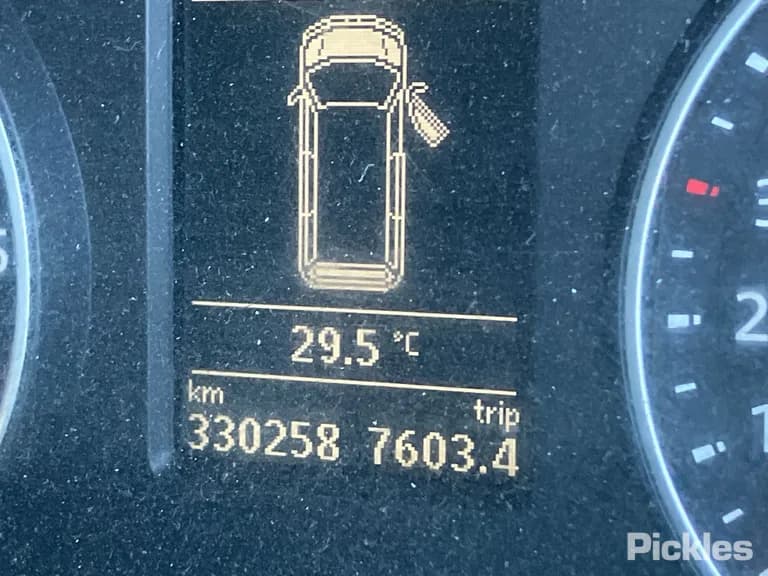 2016 Volkswagen Transporter Used VIN WV1ZZZ7HZGH085843 – photo 20 2016 Volkswagen Transporter Used VIN WV1ZZZ7HZGH085843 – photo 20