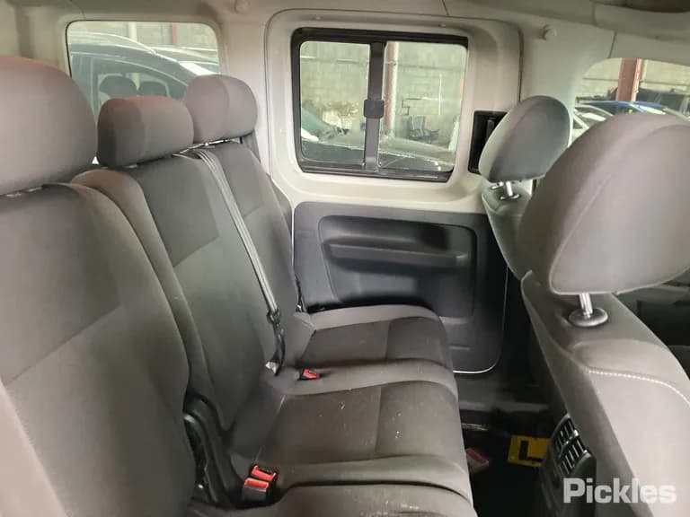 2015 Volkswagen Caddy Used VIN WV2ZZZ2KZFX110198 – interior seats 2015 Volkswagen Caddy Used VIN WV2ZZZ2KZFX110198 – interior seats