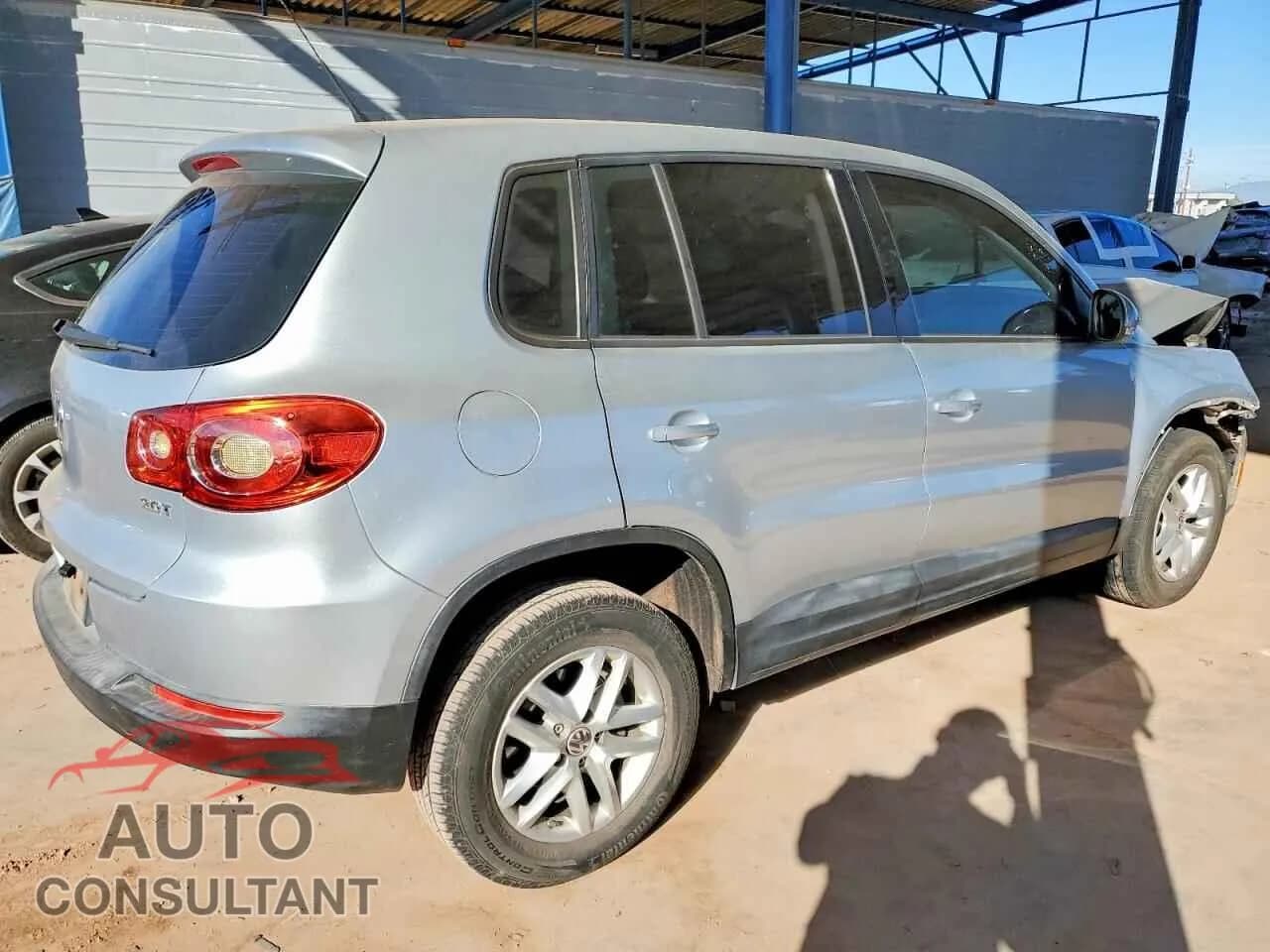 2011 VOLKSWAGEN TIGUAN Damaged VIN WVGAV7AX9BW548942 – side profile 2011 VOLKSWAGEN TIGUAN Damaged VIN WVGAV7AX9BW548942 – side profile