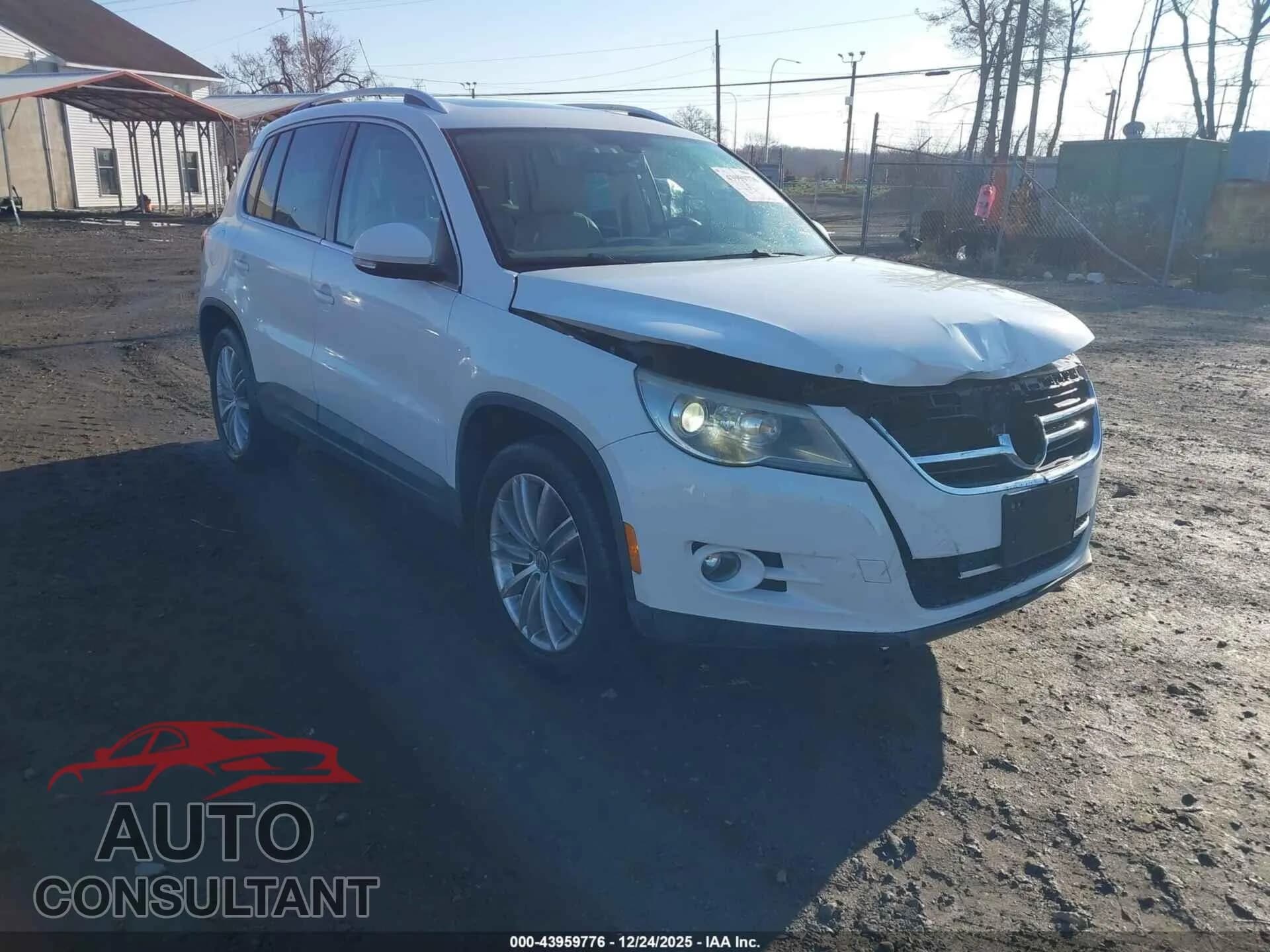 2009 VOLKSWAGEN TIGUAN Damaged VIN WVGBV75N79W530852 – front exterior 2009 VOLKSWAGEN TIGUAN Damaged VIN WVGBV75N79W530852 – front exterior