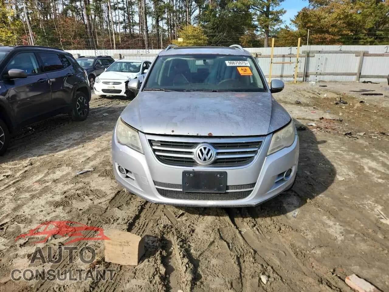 2010 VOLKSWAGEN TIGUAN Used VIN WVGBV9AX8AW522847 – interior seats 2010 VOLKSWAGEN TIGUAN Used VIN WVGBV9AX8AW522847 – interior seats
