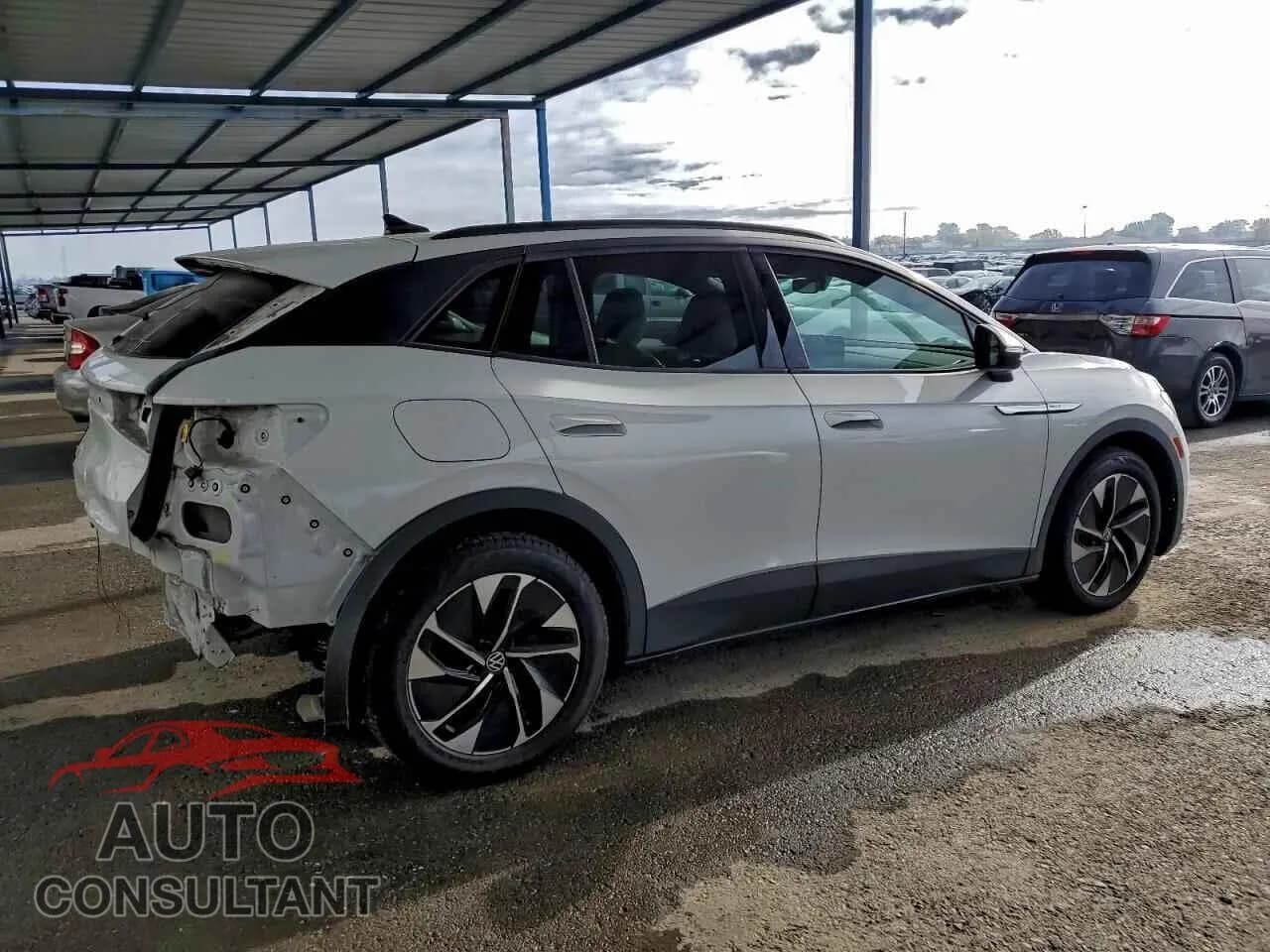 2021 VOLKSWAGEN ID.4 PRO S Damaged VIN WVGTMPE29MP063403 – side profile 2021 VOLKSWAGEN ID.4 PRO S Damaged VIN WVGTMPE29MP063403 – side profile
