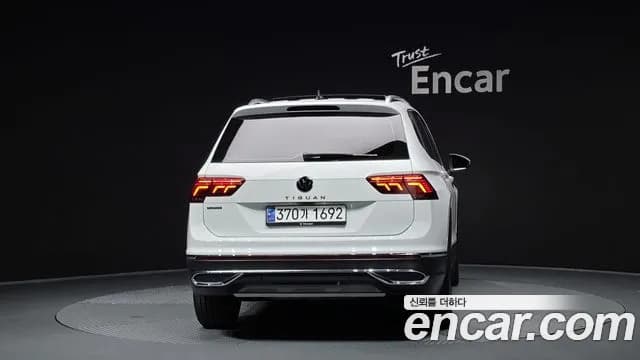 2023 Volkswagen Tiguan Allspace 2.0 TSI Prestige Sold VIN WVGZZZ5N0PM061014 – rear exterior 2023 Volkswagen Tiguan Allspace 2.0 TSI Prestige Sold VIN WVGZZZ5N0PM061014 – rear exterior