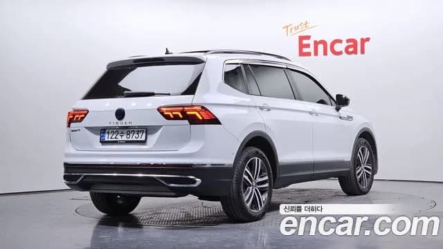 2024 Volkswagen Tiguan Allspace 2.0 TSI Prestige Sold VIN WVGZZZ5N0RM063249 – photo 17 2024 Volkswagen Tiguan Allspace 2.0 TSI Prestige Sold VIN WVGZZZ5N0RM063249 – photo 17