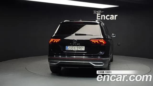 2023 Volkswagen Tiguan 2nd Gen 2.0 TDI Prestige Sold VIN WVGZZZ5N2PW078336 – interior seats 2023 Volkswagen Tiguan 2nd Gen 2.0 TDI Prestige Sold VIN WVGZZZ5N2PW078336 – interior seats