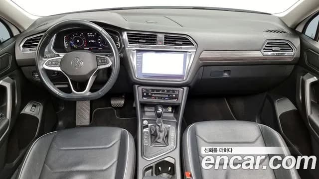 2023 Volkswagen Tiguan Allspace 2.0 TSI Prestige Sold VIN WVGZZZ5N3PM013894 – photo 11 2023 Volkswagen Tiguan Allspace 2.0 TSI Prestige Sold VIN WVGZZZ5N3PM013894 – photo 11