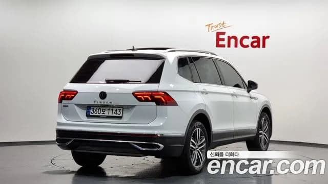 2023 Volkswagen Tiguan Allspace 2.0 TSI Prestige Sold VIN WVGZZZ5N3PM013894 – photo 18 2023 Volkswagen Tiguan Allspace 2.0 TSI Prestige Sold VIN WVGZZZ5N3PM013894 – photo 18