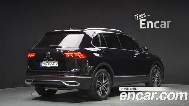 2023 Volkswagen Tiguan 2nd Gen 2.0 TDI Prestige Sold VIN WVGZZZ5N4PW011415 – side profile 2023 Volkswagen Tiguan 2nd Gen 2.0 TDI Prestige Sold VIN WVGZZZ5N4PW011415 – side profile