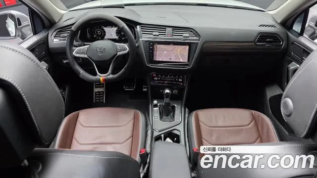 2023 Volkswagen Tiguan Allspace 2.0 TSI Prestige Sold VIN WVGZZZ5N6PM014747 – dashboard 2023 Volkswagen Tiguan Allspace 2.0 TSI Prestige Sold VIN WVGZZZ5N6PM014747 – dashboard