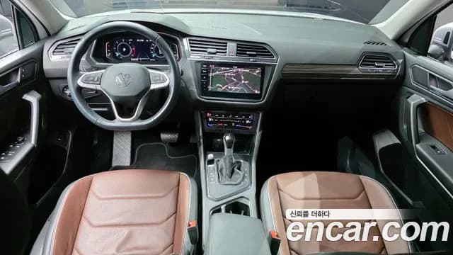 2023 Volkswagen Tiguan Allspace 2.0 TDI Prestige Sold VIN WVGZZZ5N6PM027319 – dashboard 2023 Volkswagen Tiguan Allspace 2.0 TDI Prestige Sold VIN WVGZZZ5N6PM027319 – dashboard
