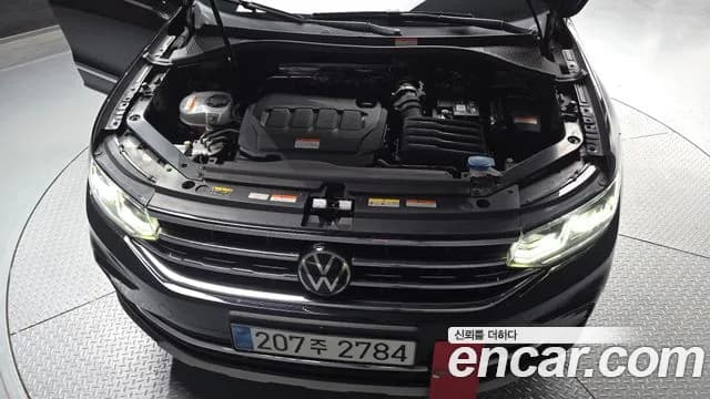 2023 Volkswagen Tiguan 2nd Gen 2.0 TDI Prestige Sold VIN WVGZZZ5N6PW064441 – engine bay 2023 Volkswagen Tiguan 2nd Gen 2.0 TDI Prestige Sold VIN WVGZZZ5N6PW064441 – engine bay