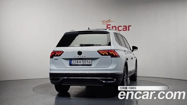 2023 Volkswagen Tiguan Allspace 2.0 TSI Prestige Sold VIN WVGZZZ5NXPM019627 – photo 16 2023 Volkswagen Tiguan Allspace 2.0 TSI Prestige Sold VIN WVGZZZ5NXPM019627 – photo 16