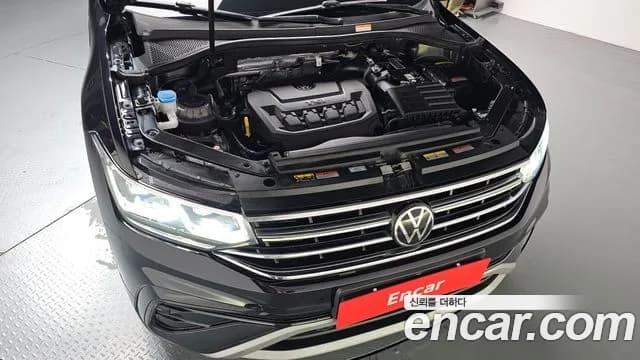 2023 Volkswagen Tiguan Allspace 2.0 TSI Prestige Sold VIN WVGZZZ5NXPM075146 – undercarriage 2023 Volkswagen Tiguan Allspace 2.0 TSI Prestige Sold VIN WVGZZZ5NXPM075146 – undercarriage