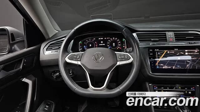 2023 Volkswagen Tiguan Allspace 2.0 TSI Prestige Sold VIN WVGZZZ5NXPM081061 – photo 17 2023 Volkswagen Tiguan Allspace 2.0 TSI Prestige Sold VIN WVGZZZ5NXPM081061 – photo 17
