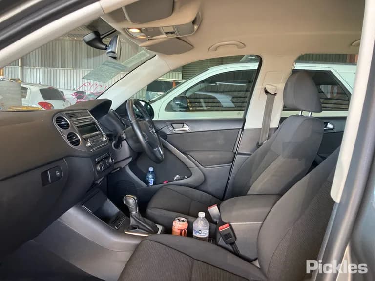2014 Volkswagen Tiguan Used VIN WVGZZZ5NZEW095525 – engine bay 2014 Volkswagen Tiguan Used VIN WVGZZZ5NZEW095525 – engine bay