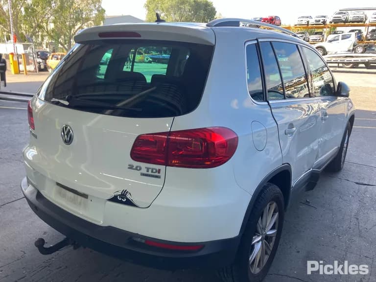2014 Volkswagen Tiguan Used VIN WVGZZZ5NZFW032268 – photo 16 2014 Volkswagen Tiguan Used VIN WVGZZZ5NZFW032268 – photo 16