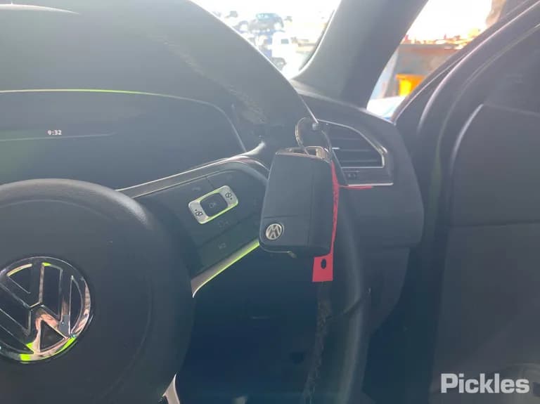 2017 Volkswagen Tiguan Used VIN WVGZZZ5NZJW826939 – photo 22 2017 Volkswagen Tiguan Used VIN WVGZZZ5NZJW826939 – photo 22