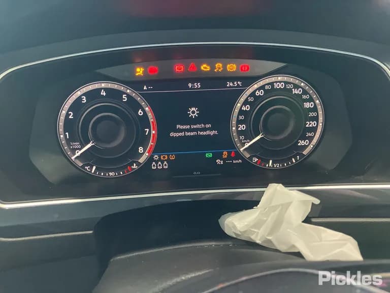 2018 Volkswagen Tiguan Used VIN WVGZZZ5NZJW893732 – interior seats 2018 Volkswagen Tiguan Used VIN WVGZZZ5NZJW893732 – interior seats