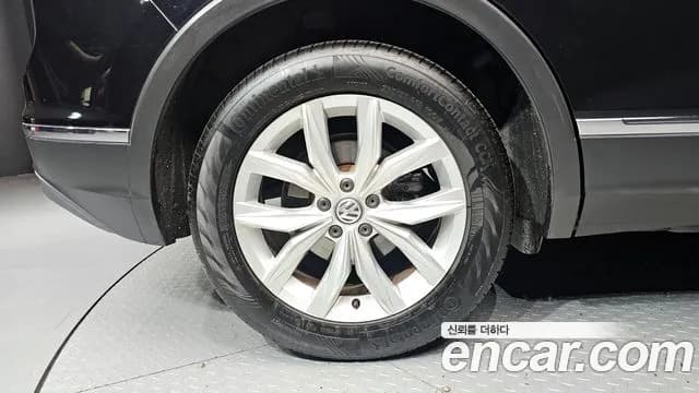 2018 Volkswagen Tiguan 2nd Gen 2.0 TDI Premium Sold VIN WVGZZZ5NZJW930291 – dashboard 2018 Volkswagen Tiguan 2nd Gen 2.0 TDI Premium Sold VIN WVGZZZ5NZJW930291 – dashboard