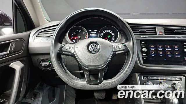 2018 Volkswagen Tiguan 2nd Gen 2.0 TDI Premium Sold VIN WVGZZZ5NZJW930291 – photo 18 2018 Volkswagen Tiguan 2nd Gen 2.0 TDI Premium Sold VIN WVGZZZ5NZJW930291 – photo 18