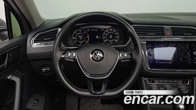 2018 Volkswagen Tiguan 2nd Gen 2.0 TDI 4Motion Prestige Sold VIN WVGZZZ5NZJW953959 – undercarriage 2018 Volkswagen Tiguan 2nd Gen 2.0 TDI 4Motion Prestige Sold VIN WVGZZZ5NZJW953959 – undercarriage
