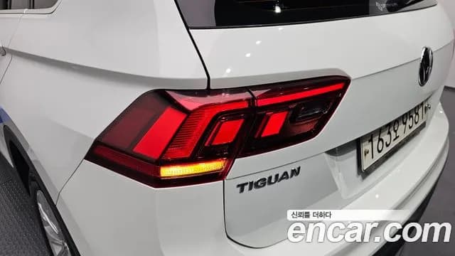 2018 Volkswagen Tiguan 2nd Gen 2.0 TDI Sold VIN WVGZZZ5NZJW968781 – dashboard 2018 Volkswagen Tiguan 2nd Gen 2.0 TDI Sold VIN WVGZZZ5NZJW968781 – dashboard