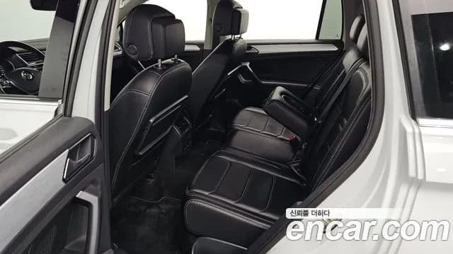 2018 Volkswagen Tiguan 2nd Gen 2.0 TDI Sold VIN WVGZZZ5NZJW968781 – photo 14 2018 Volkswagen Tiguan 2nd Gen 2.0 TDI Sold VIN WVGZZZ5NZJW968781 – photo 14