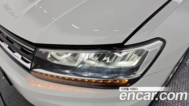 2018 Volkswagen Tiguan 2nd Gen 2.0 TDI Sold VIN WVGZZZ5NZJW968781 – photo 20 2018 Volkswagen Tiguan 2nd Gen 2.0 TDI Sold VIN WVGZZZ5NZJW968781 – photo 20