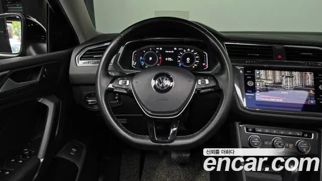2020 Volkswagen Tiguan Allspace 2.0 TDI Prestige Sold VIN WVGZZZ5NZLM169024 – photo 11 2020 Volkswagen Tiguan Allspace 2.0 TDI Prestige Sold VIN WVGZZZ5NZLM169024 – photo 11