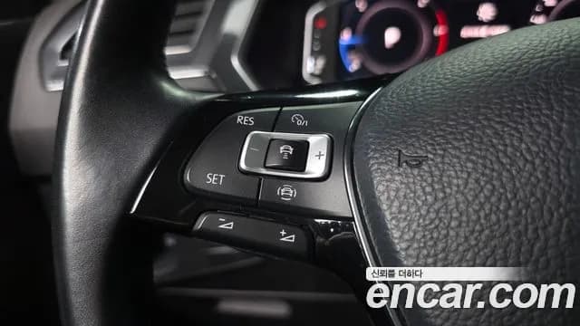 2020 Volkswagen Tiguan Allspace 2.0 TDI Prestige Sold VIN WVGZZZ5NZLM175084 – side profile 2020 Volkswagen Tiguan Allspace 2.0 TDI Prestige Sold VIN WVGZZZ5NZLM175084 – side profile
