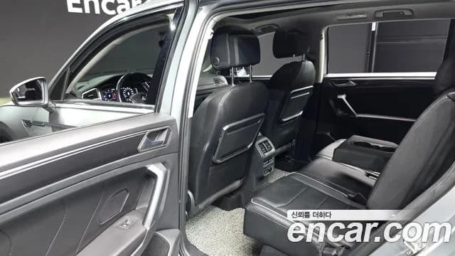 2020 Volkswagen Tiguan Allspace 2.0 TDI Prestige Sold VIN WVGZZZ5NZLM175084 – photo 12 2020 Volkswagen Tiguan Allspace 2.0 TDI Prestige Sold VIN WVGZZZ5NZLM175084 – photo 12