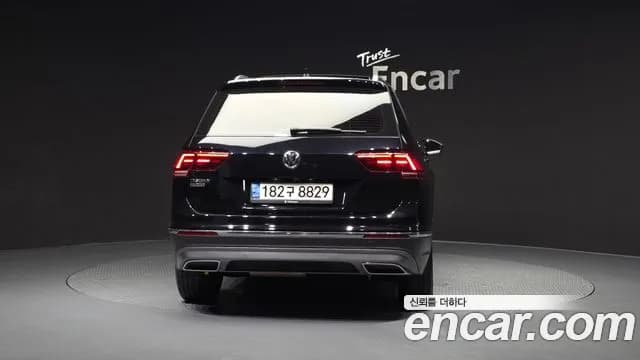 2020 Volkswagen Tiguan Allspace 2.0 TDI Prestige Sold VIN WVGZZZ5NZLM178276 – photo 24 2020 Volkswagen Tiguan Allspace 2.0 TDI Prestige Sold VIN WVGZZZ5NZLM178276 – photo 24