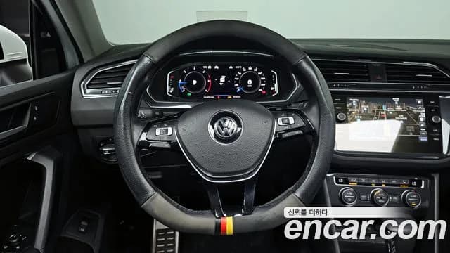 2020 Volkswagen Tiguan 2nd Gen 2.0 TDI 4Motion Prestige Sold VIN WVGZZZ5NZLW355799 – photo 11 2020 Volkswagen Tiguan 2nd Gen 2.0 TDI 4Motion Prestige Sold VIN WVGZZZ5NZLW355799 – photo 11