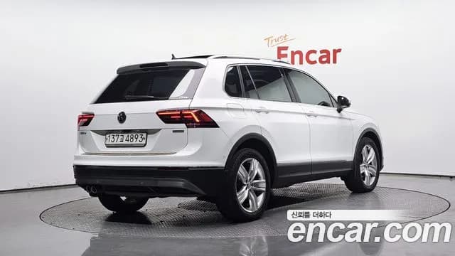 2020 Volkswagen Tiguan 2nd Gen 2.0 TDI 4Motion Prestige Sold VIN WVGZZZ5NZLW355799 – photo 18 2020 Volkswagen Tiguan 2nd Gen 2.0 TDI 4Motion Prestige Sold VIN WVGZZZ5NZLW355799 – photo 18